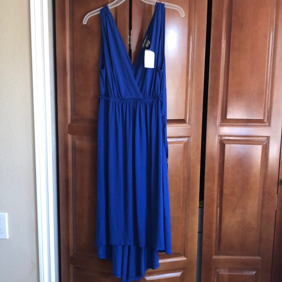 BNWT/GUC Maternity A Pea in the Pod dress bundle - Picture 2 of 16